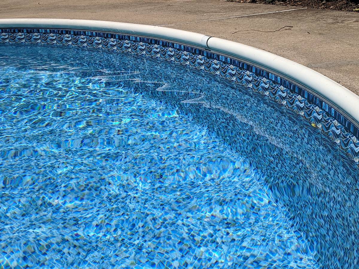 linerpiscina_wp Liner pentru piscina – solutia practica si durabila pentru etansarea si finisarea bazinului