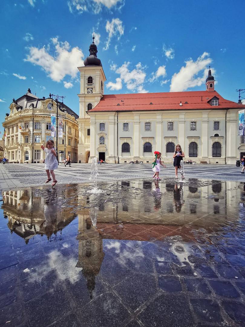 Cum organizezi escapade din Sibiu: Mărginimea Sibiului și un plan pentru Transfăgărășan